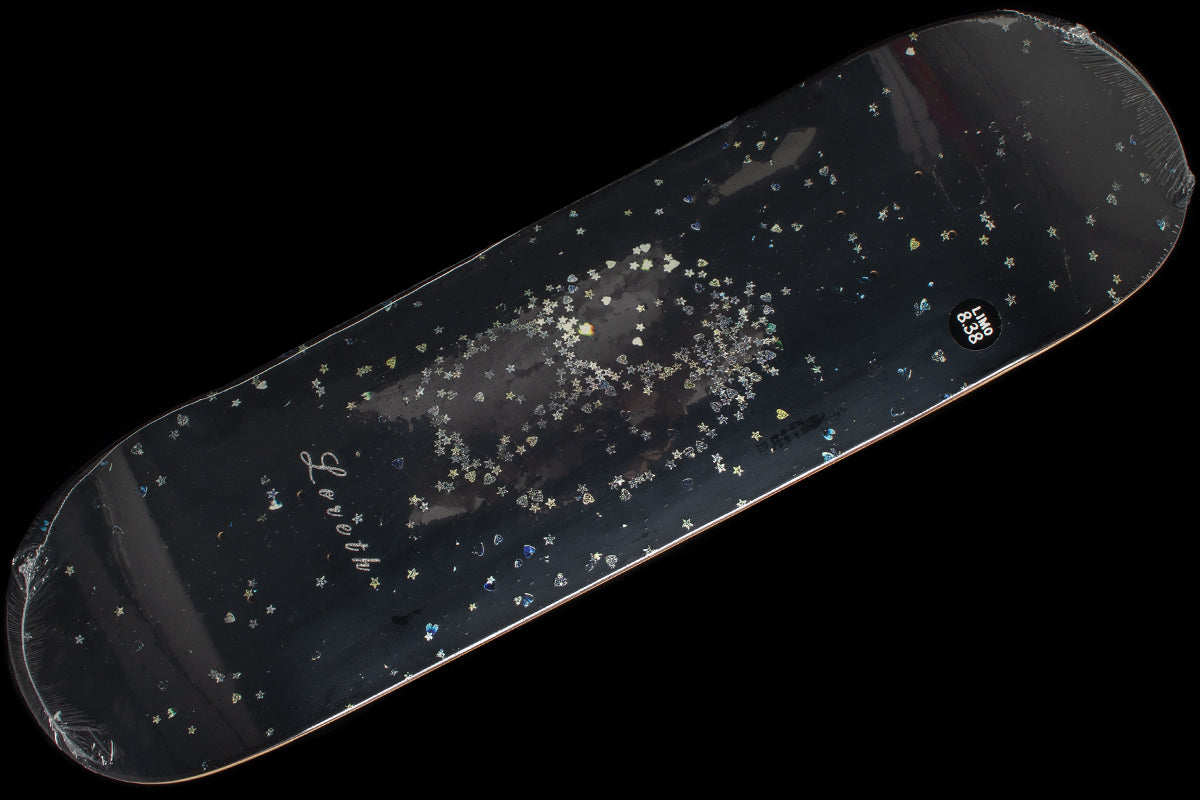 Limosine - Stardust Deck
Widths : 8.25", 8.38" &amp; 8.5"
Aaron Loreth pro model