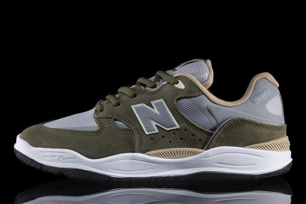 7-28-23-NewBalanceNumeric-1010