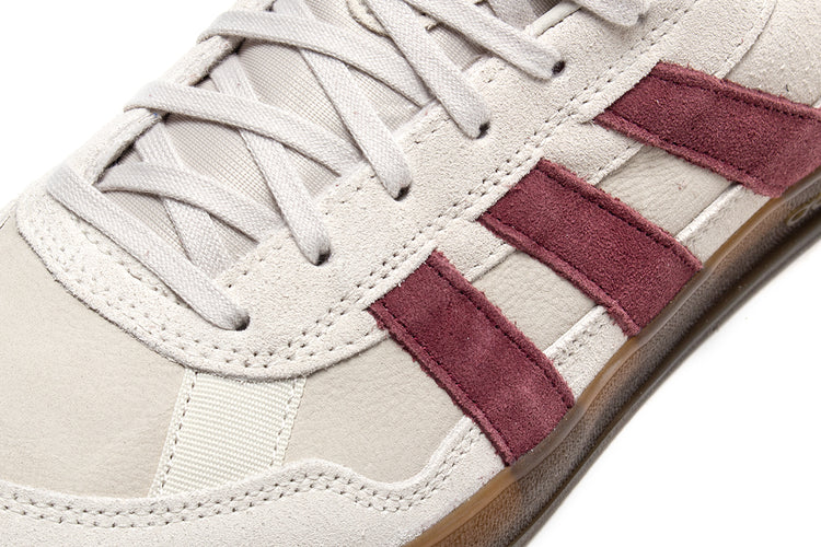 Adidas - Aloha Super
Style # JQ1043
Color : Alumina / Shadow Red / Gum