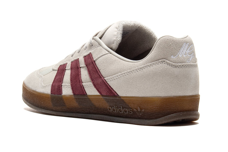 Adidas - Aloha Super
Style # JQ1043
Color : Alumina / Shadow Red / Gum