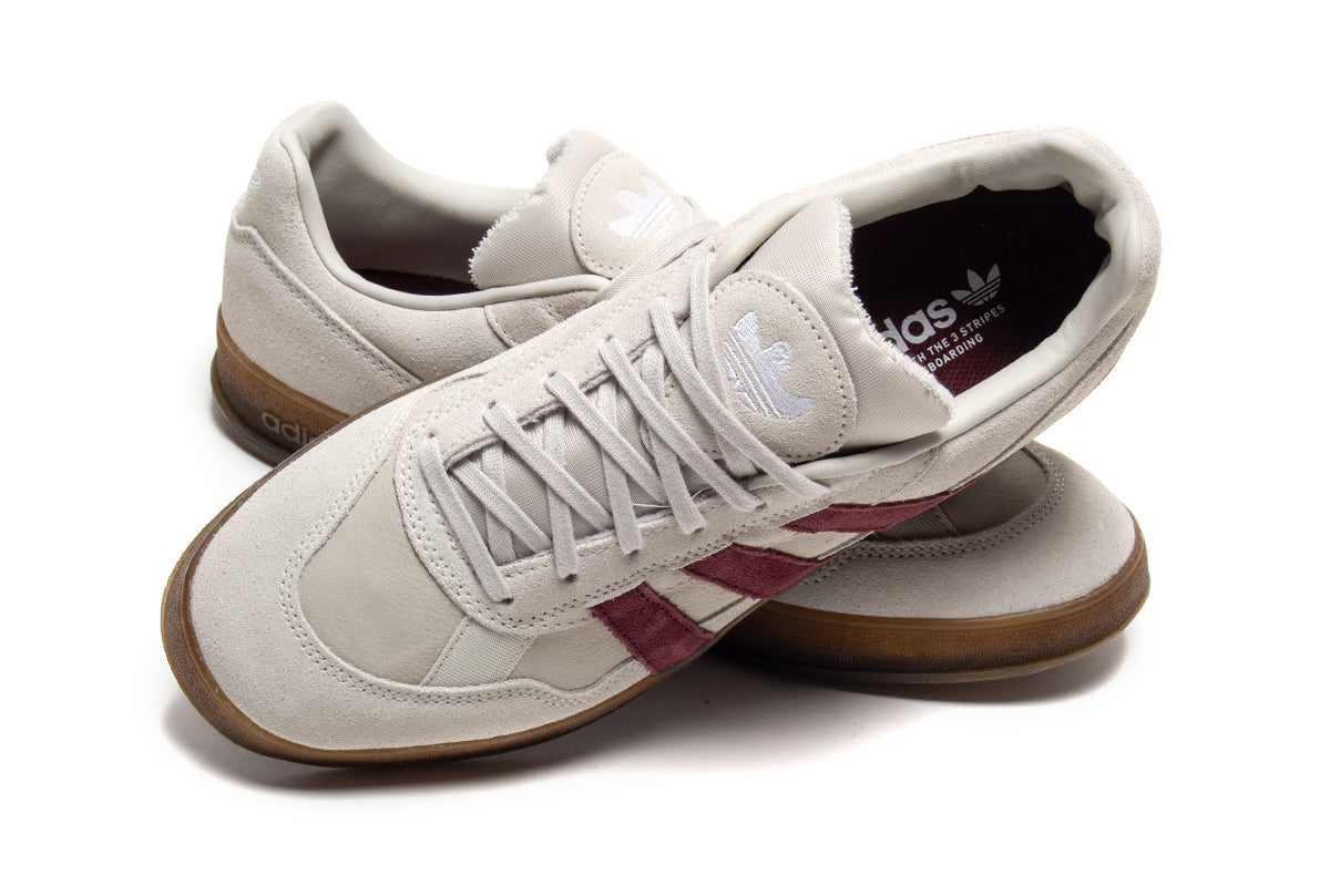 Adidas - Aloha Super
Style # JQ1043
Color : Alumina / Shadow Red / Gum