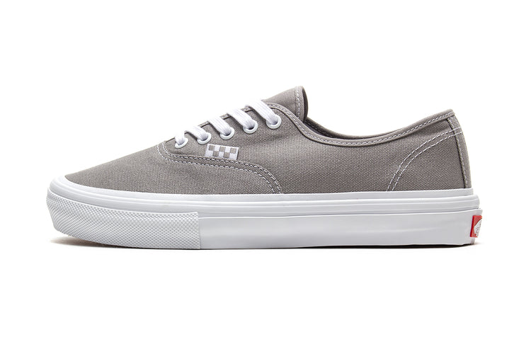 Vans - Skate Authentic
Style # VN0A5FC8KAQ1
Color : Wrapped Dizzle Grey / White