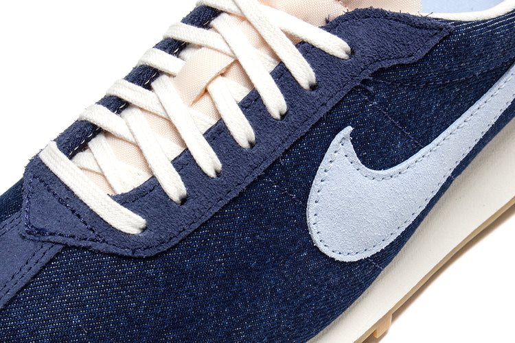 Nike - Women's LD-1000 SE
Style # IH5982-410