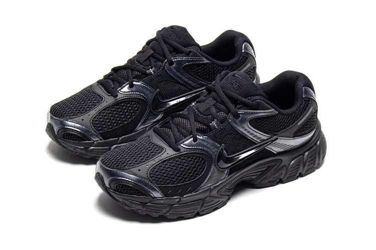 Nike - V5 RNR
Style # HJ5228-001
Color : Black