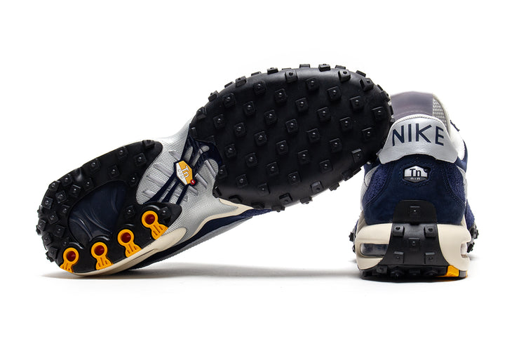 Nike - Air Max Waffle SP 2
Style # IB3656-400
Color : Midnight Navy / Metallic Silver / Black