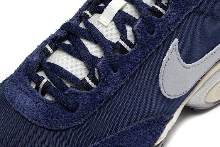 Nike - Air Max Waffle SP 2
Style # IB3656-400
Color : Midnight Navy / Metallic Silver / Black