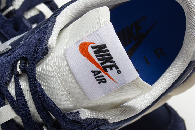 Nike - Air Max Waffle SP 2
Style # IB3656-400
Color : Midnight Navy / Metallic Silver / Black