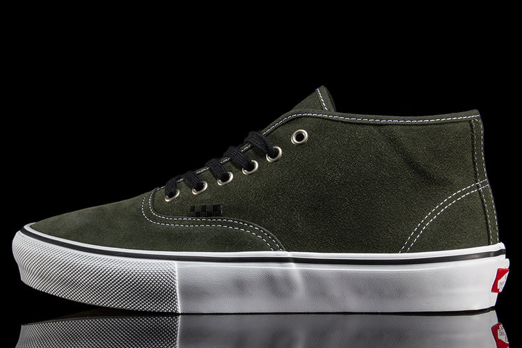 Skate Authentic Mid