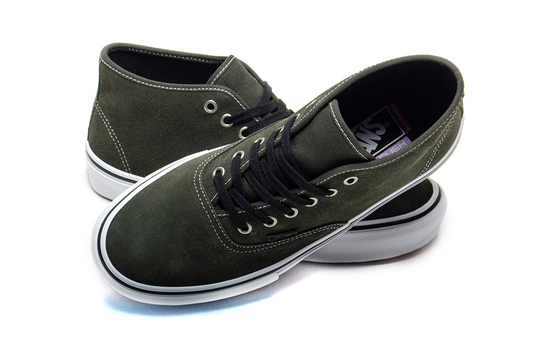 Skate Authentic Mid