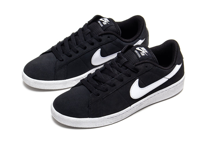 Nike SB - Zoom Tennis Classic
Style # HF7386-004
Color : Black / White