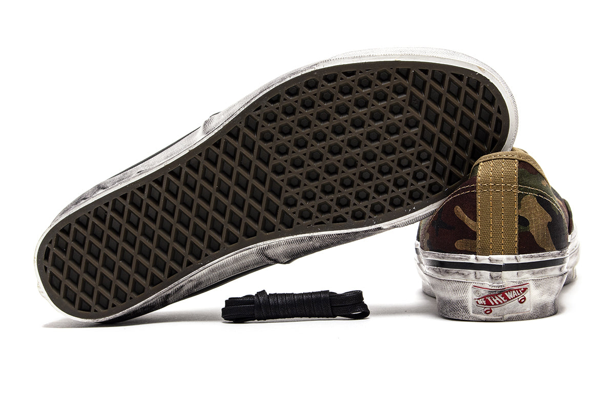 Vans OTW - LX Authentic 44
Style # VN000D9NWVD1
Color : Combat Dark Green