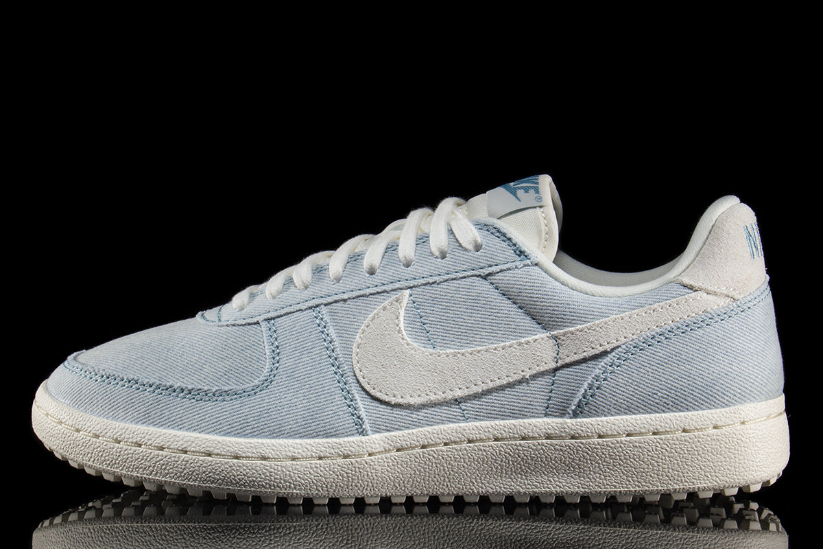 Nike - Women's Field General
Style # IH5969-464
Color : Denim Turq / Pale Ivory / Fir / Soft Yellow