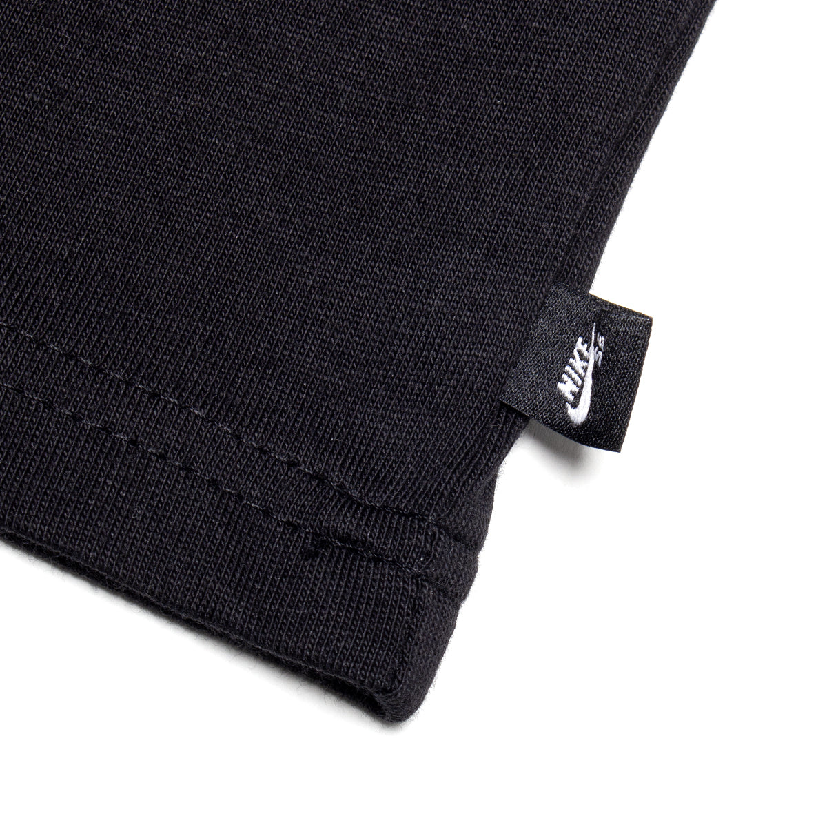 Nike SB - Max90 Flip Phone T-Shirt
Style # HV1302-010
Color : Black