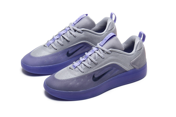 Nike SB - Zoom Nyjah 4
Style # FQ1273-500
Color : Light Thistle / Black