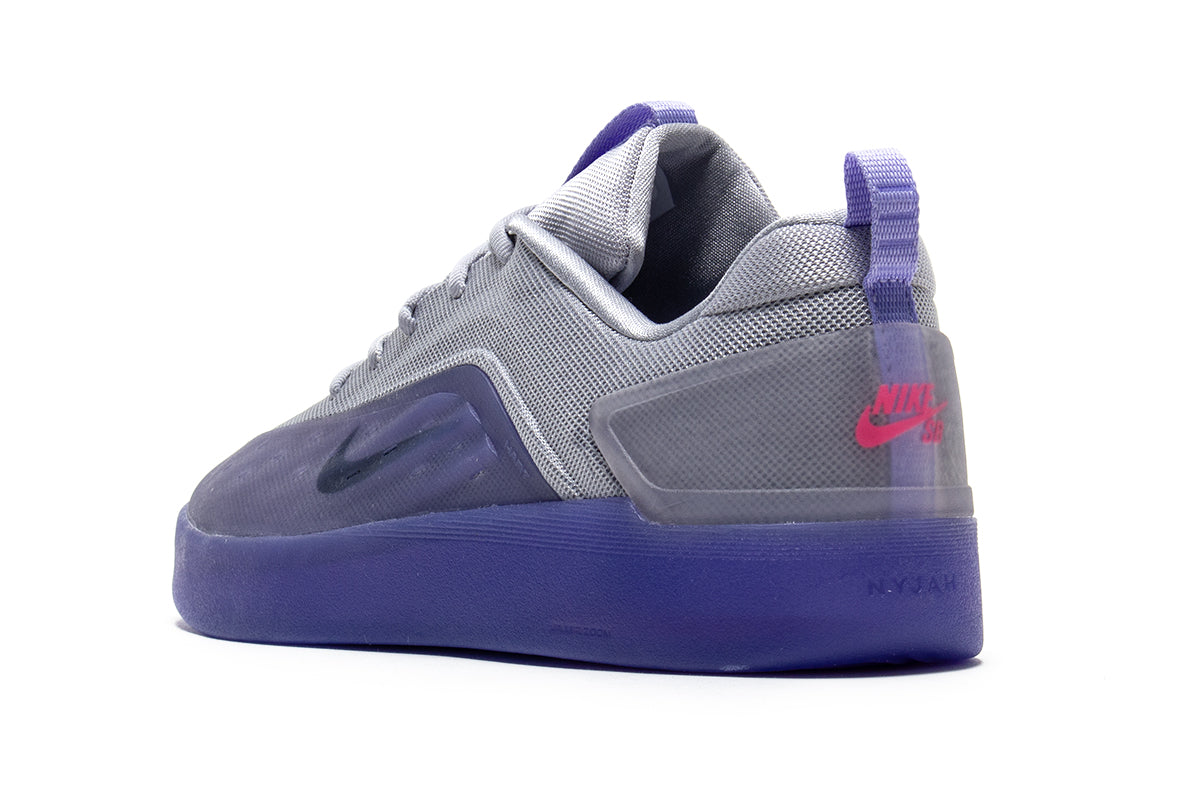 Nike SB - Zoom Nyjah 4
Style # FQ1273-500
Color : Light Thistle / Black
