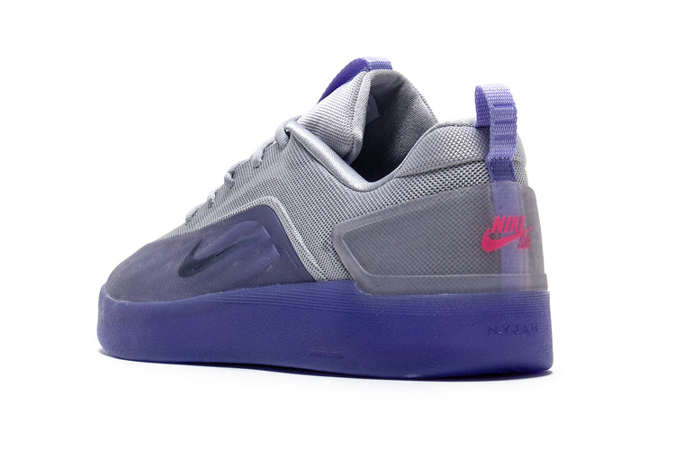 Nike SB - Zoom Nyjah 4
Style # FQ1273-500
Color : Light Thistle / Black