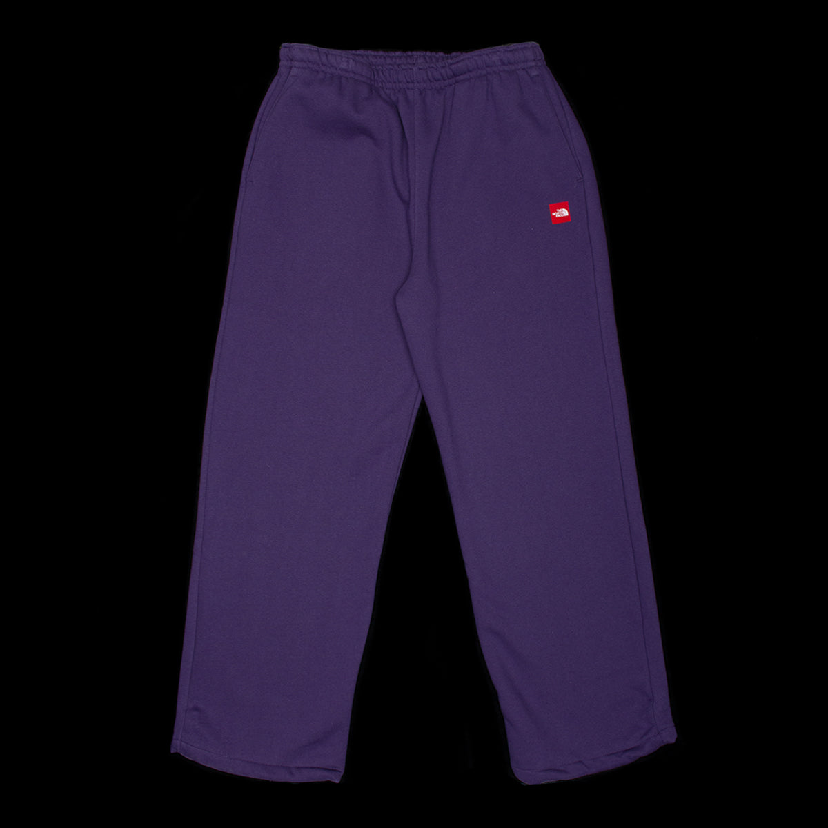 The North Face - Women's Redbox Sweatpants
Style # NF0A8EG21JI1
Color : Eternal Purple