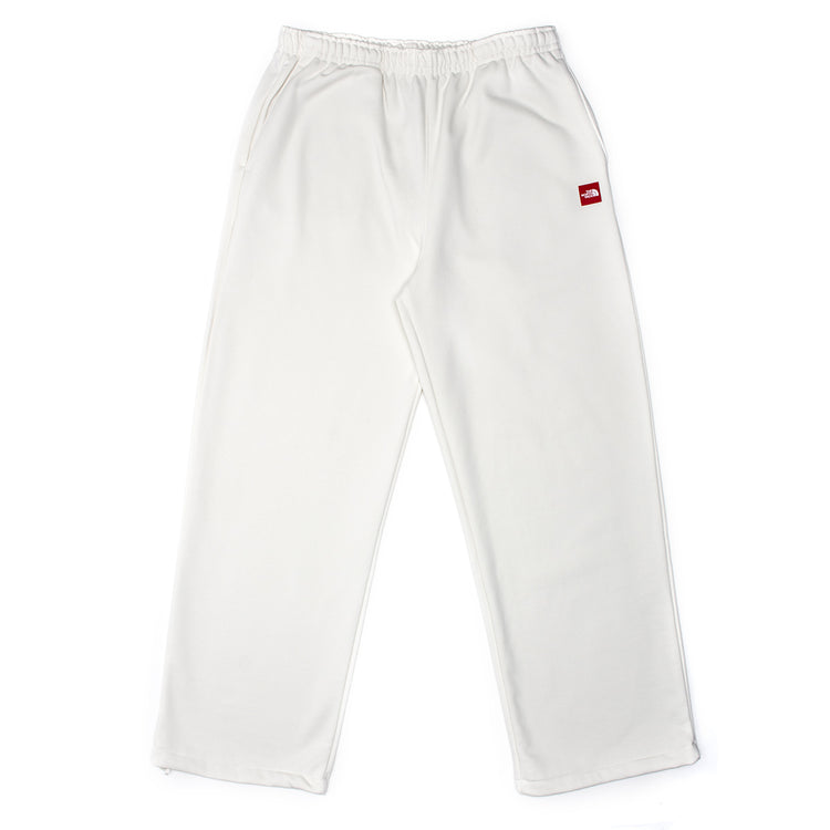 The North Face - Women's Redbox Sweatpants
Style # NF0A8EG2QLI1
Color : White Dune
