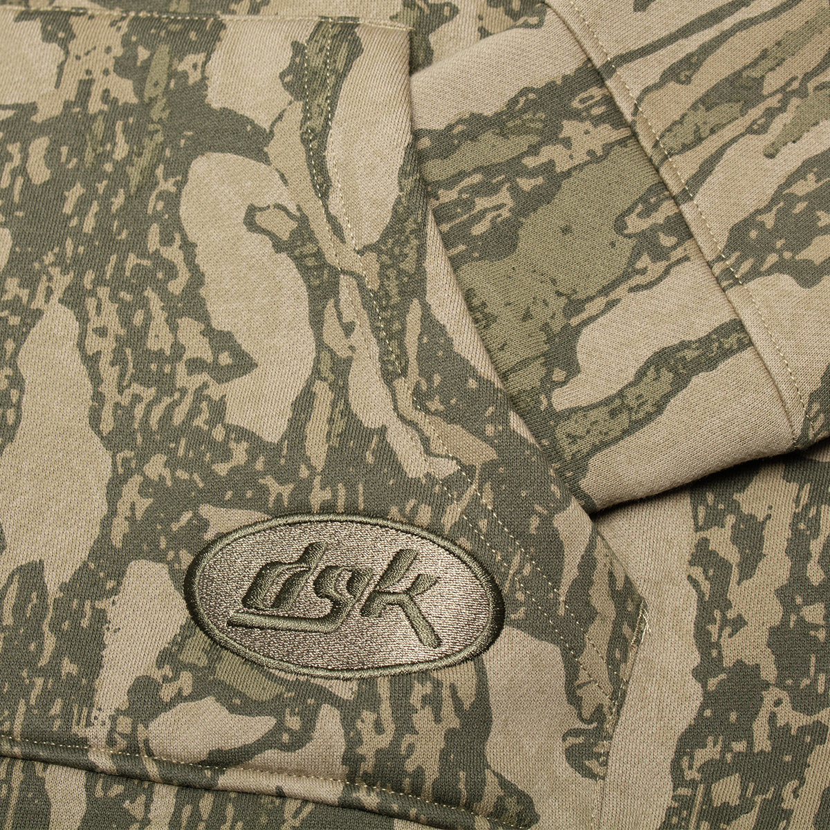 DGK - Cortex Zip Up Hoodie
Color : Bark Camo