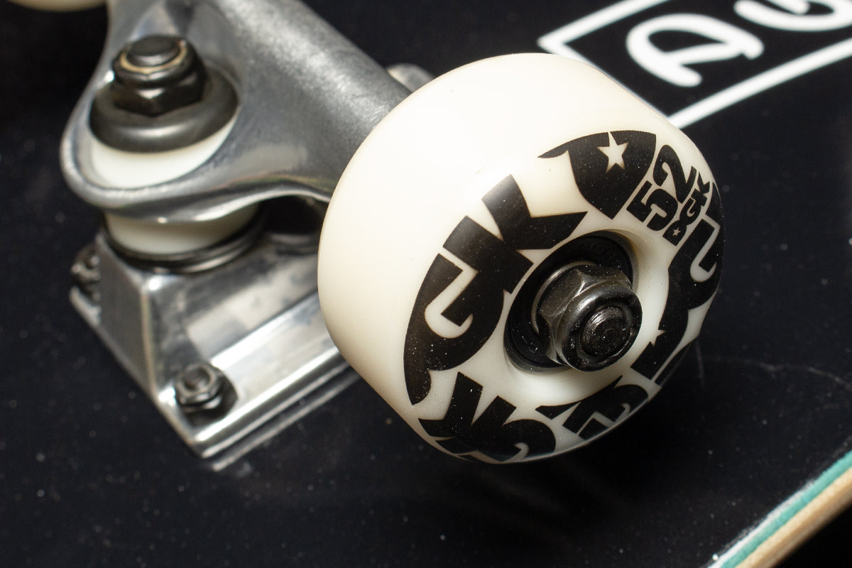 DGK - Get Money 2 Complete Deck