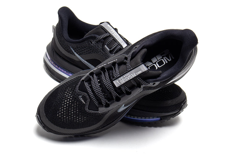 Nike - Pegasus Premium
Style # HQ2592-005
Color : Black / Black / Metallic Silver