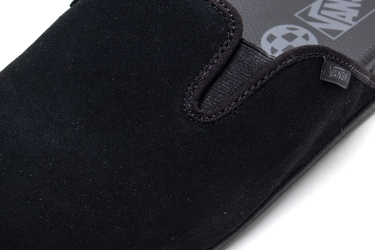 Vans - Harbor Mule VR3
Style # VN000CW3BLK1
Color : Black