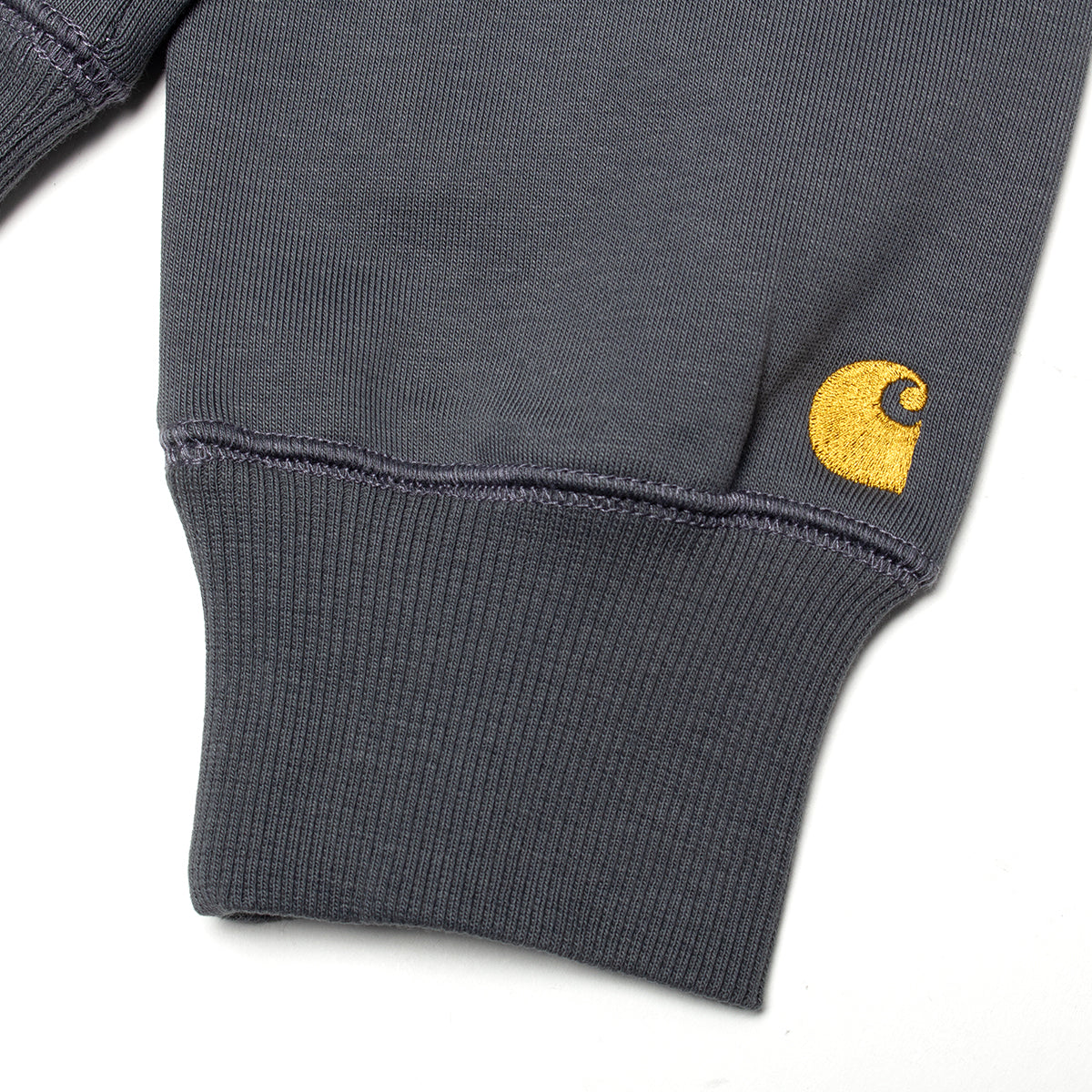 Carhartt WIP - Hooded Chase Sweatshirt
Style # I033661-3TSXX
Color : Styx / Gold