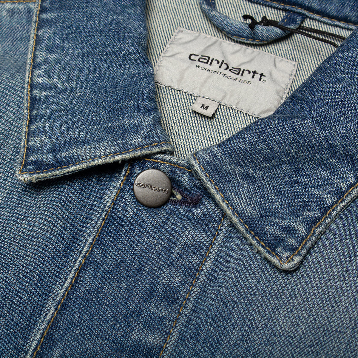 Carhartt WIP - Helston Jacket
Style # I033352-01EJ
Color : Blue (Destroy Wash)