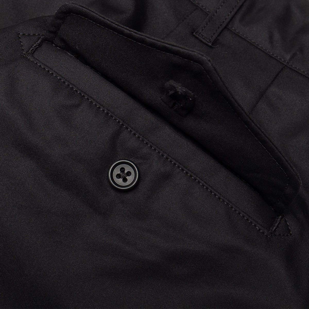 Engineered Garments - Officer Pant
Style # 26F1F003-TD007
Color : Black