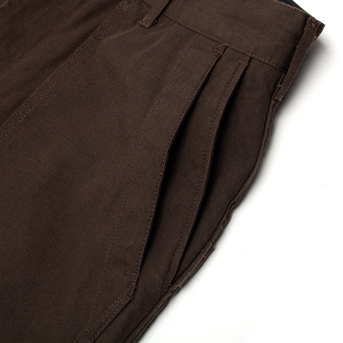 Engineered Garments - Security Pant
Style # 26F1F004-BK006
Color : Dark Brown