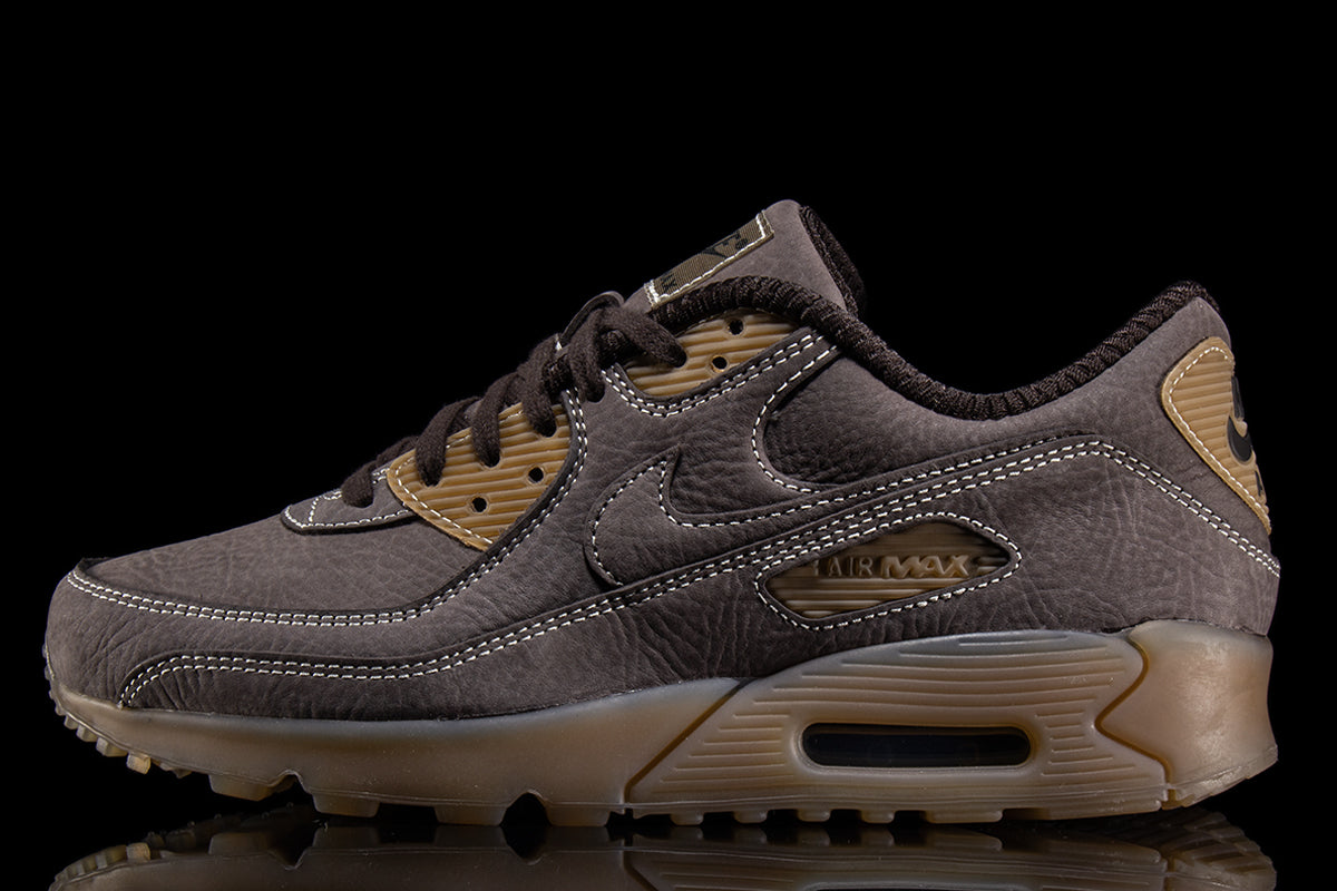 Nike - Air Max 90 SP
Style # IR1953-200
Color : Shadow Brown / Shadow Brown / Buff