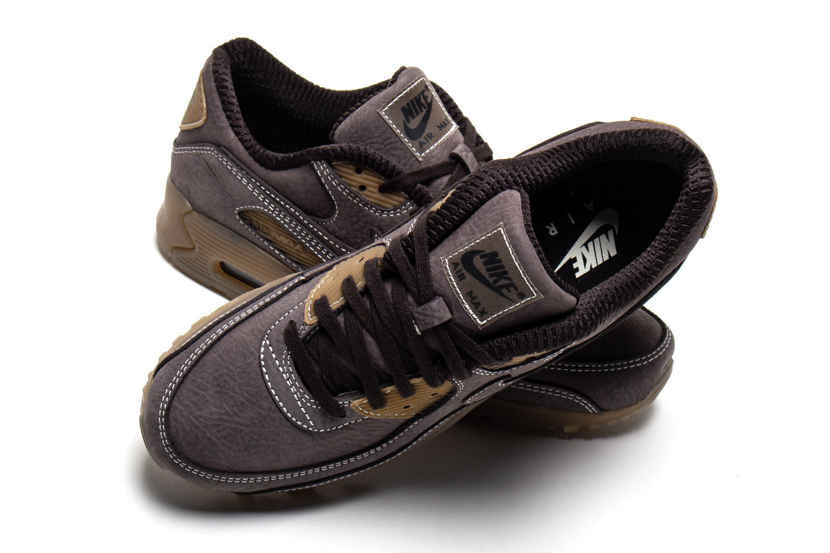 Nike - Air Max 90 SP
Style # IR1953-200
Color : Shadow Brown / Shadow Brown / Buff