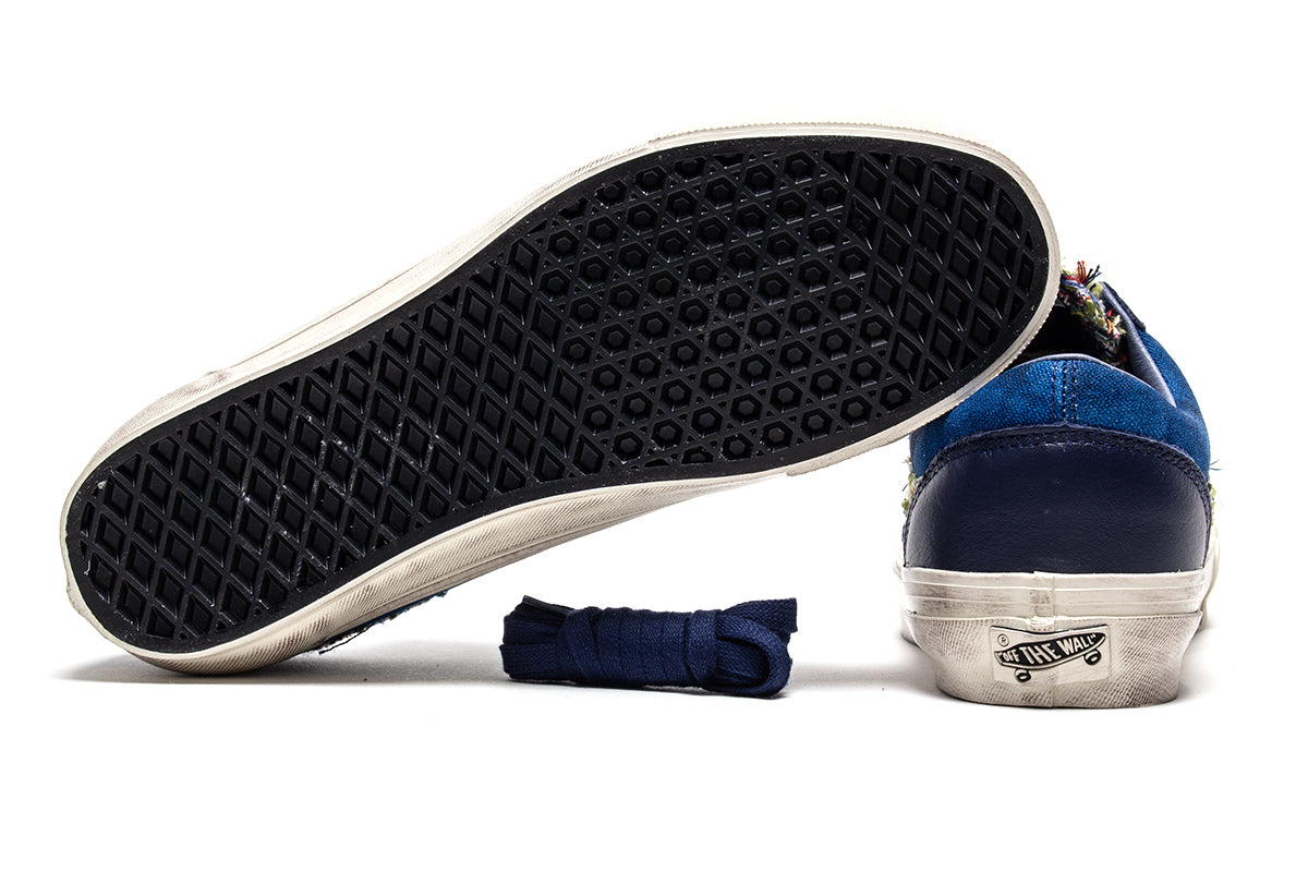 Vans - LX Old Skool 36 Souvenir
Style # VN000E8VNVY1
Color : Navy