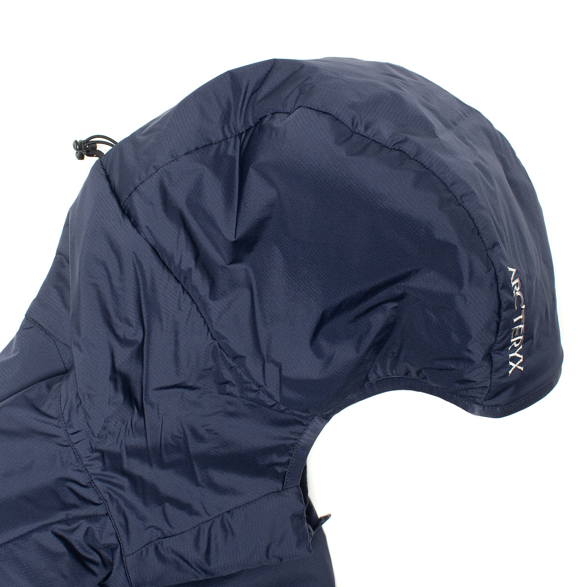 Arc'teryx - Atom Hoodie
Style # X000009556
Color : Black Sapphire