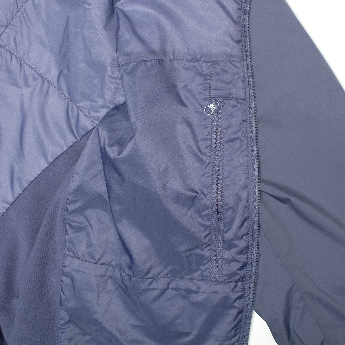 Arc'teryx - Atom Hoodie
Style # X000009556
Color : Stratus