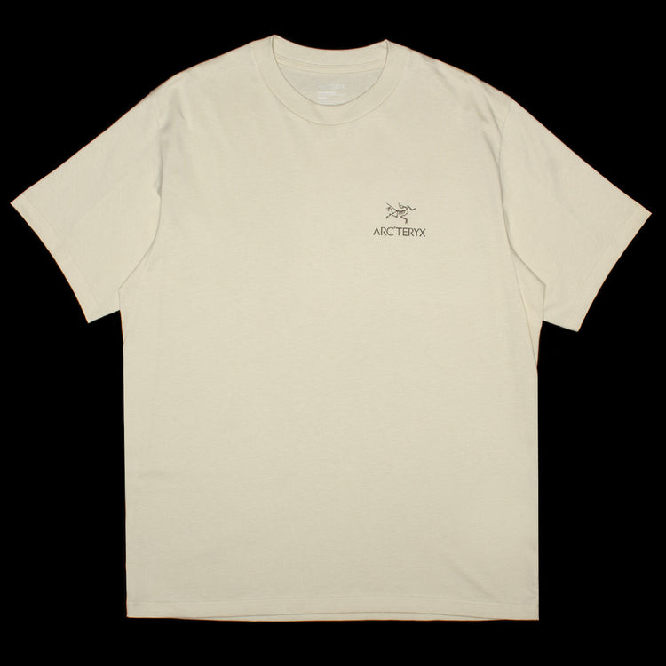 Arc'teryx - Kragg SL Bird Word T-Shirt
Style # X000009535
Color : Sea Salt / Mongoose