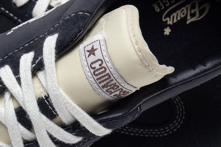Converse - Jogger Ox x Golf Le Fleur
Style # A16298C
Color : Phantom / Flan