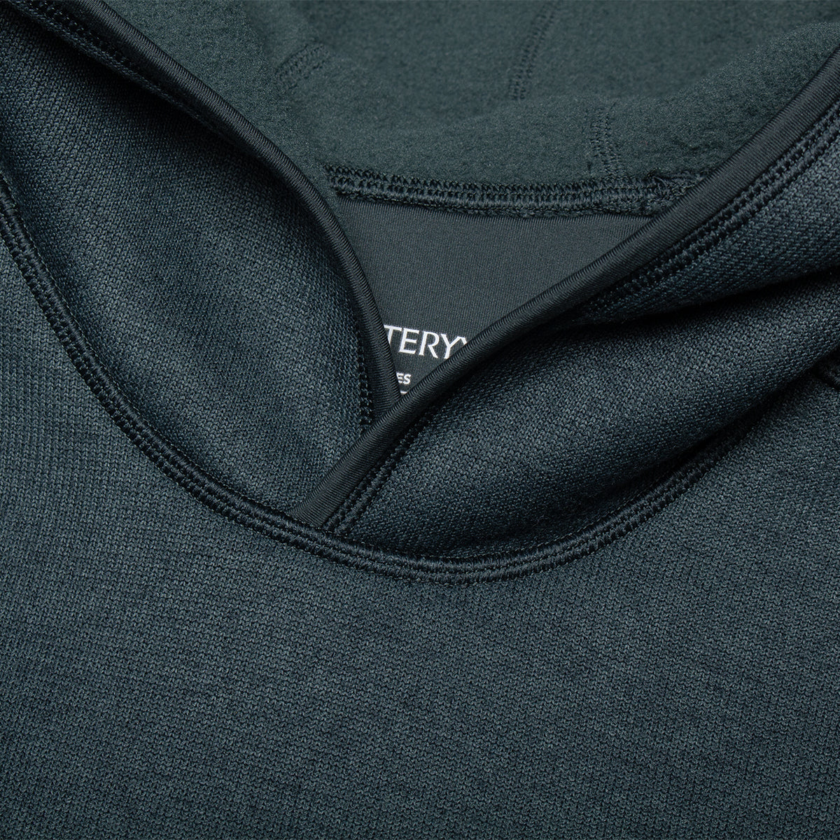 Arc'teryx - Covert Hoodie
Style # X000010726
Color : Dark Jade Heather