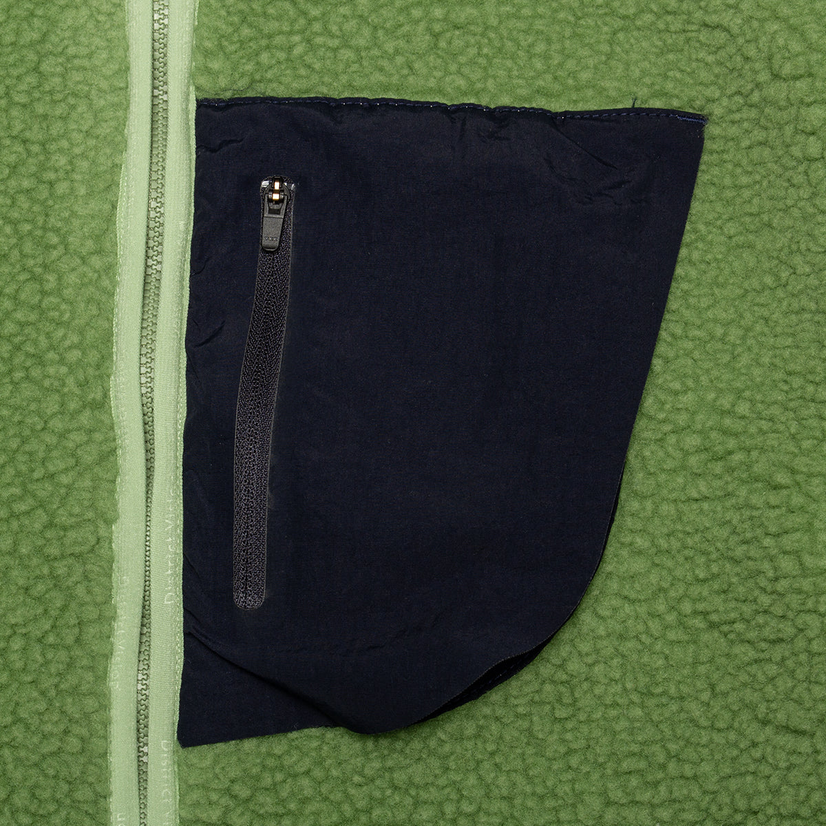 District Vision - Women's Cropped Wool Pile Fleece Jacket
Style # DVW0003-F
Color : Matcha