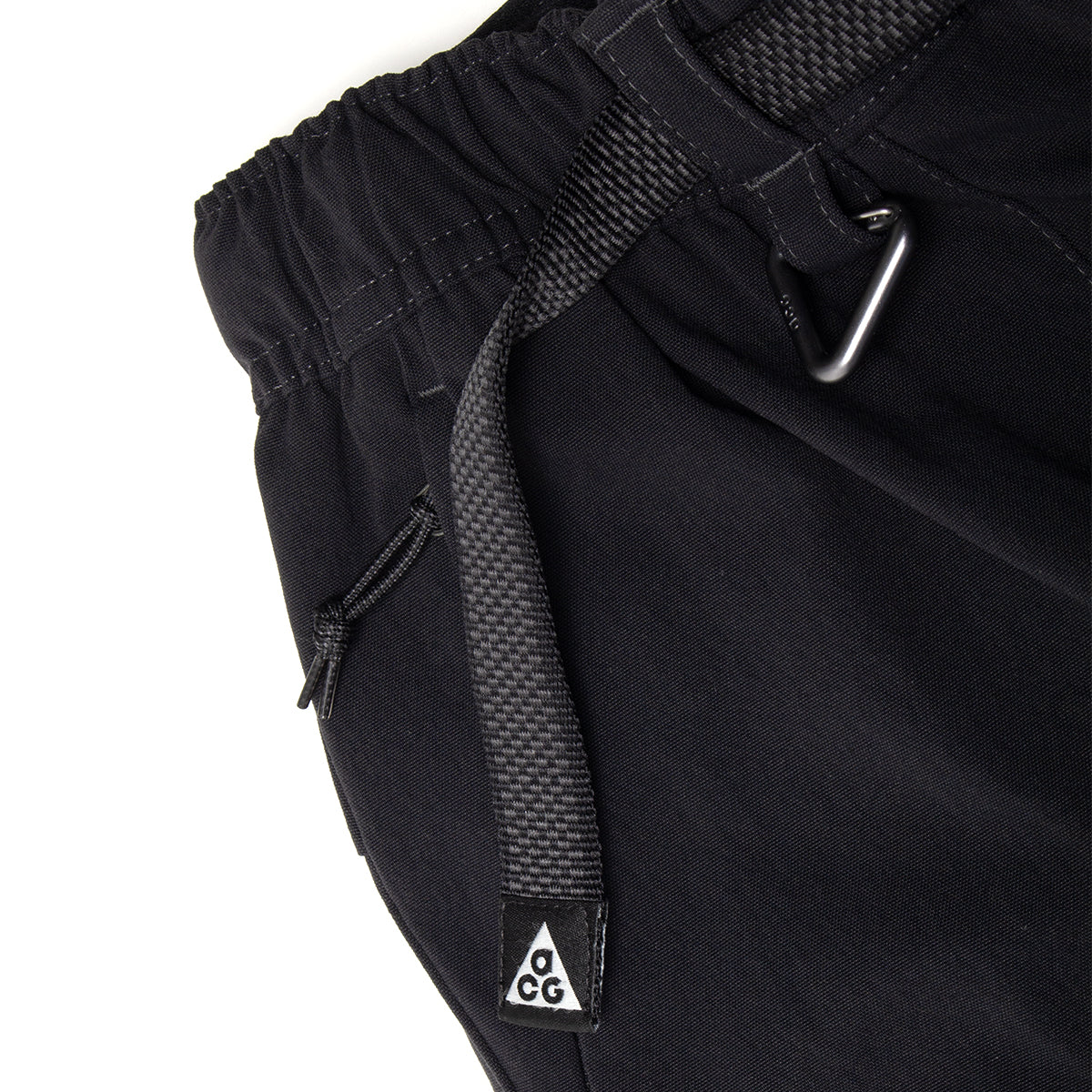 Nike - Women's ACG Smith Summit Pants
Style # HV6391-010
Color : Black / Anthracite / Cool Grey / Summit White