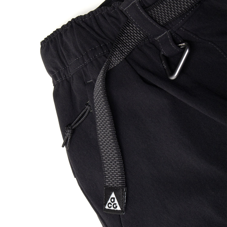 Nike - Women's ACG Smith Summit Pants
Style # HV6391-010
Color : Black / Anthracite / Cool Grey / Summit White