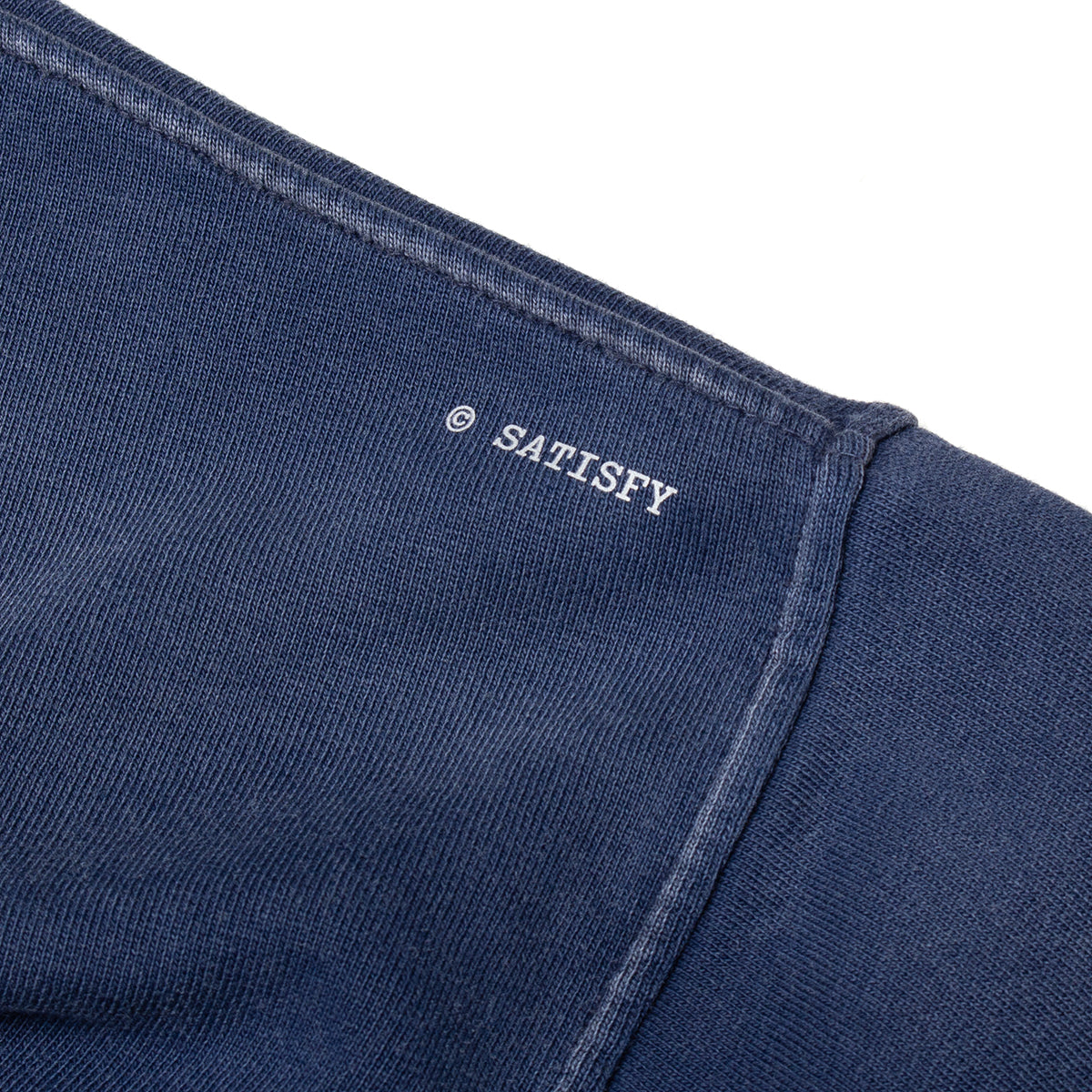 Satisfy - SoftCell Hoodie
Color : Sun Bleached Indigo