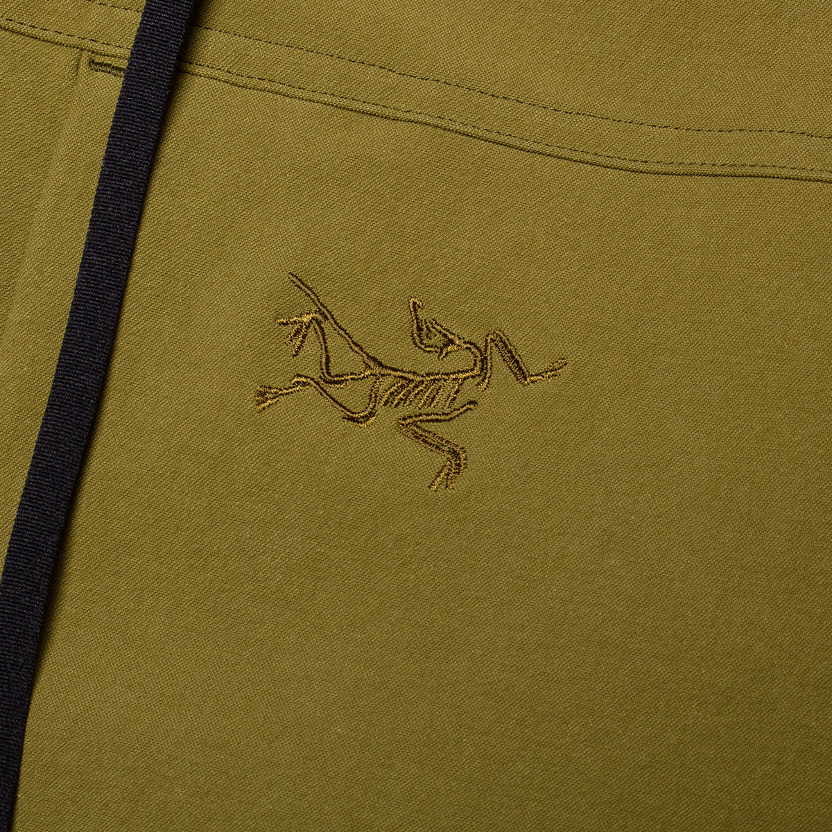 Arc'teryx - Cronin AR Hoodie
Style # X000010699
Color : Bracken