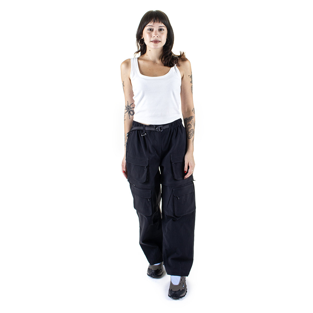 Nike - Women's ACG Smith Summit Pants
Style # HV6391-010
Color : Black / Anthracite / Cool Grey / Summit White