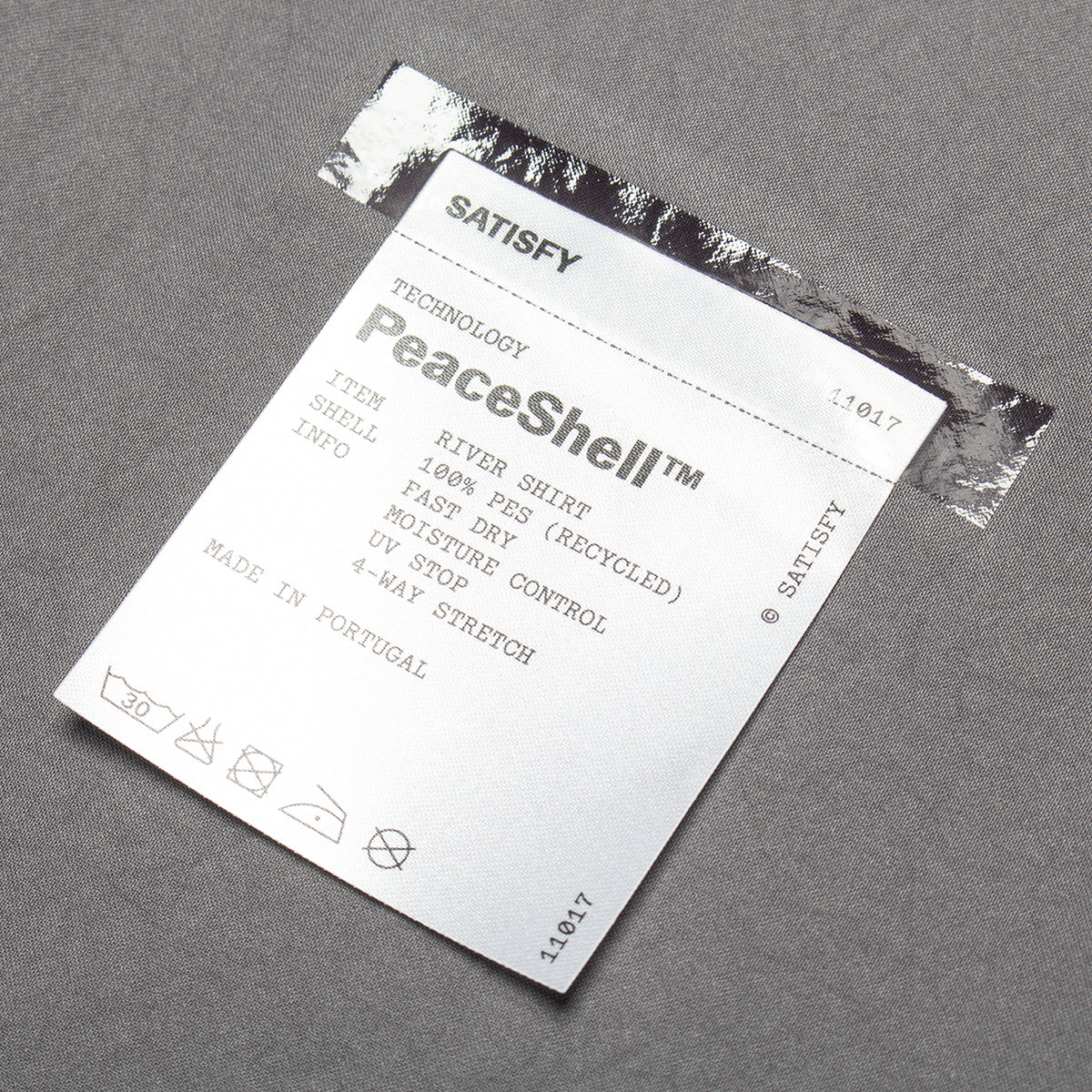 Satisfy - PeaceShell River Shirt
Color : Lava Smoke