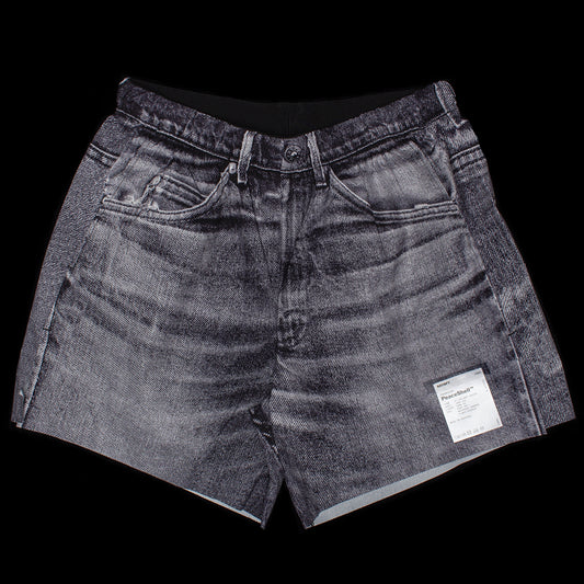 Satisfy - PeaceShell Shorts 5"
Color : Black Denim