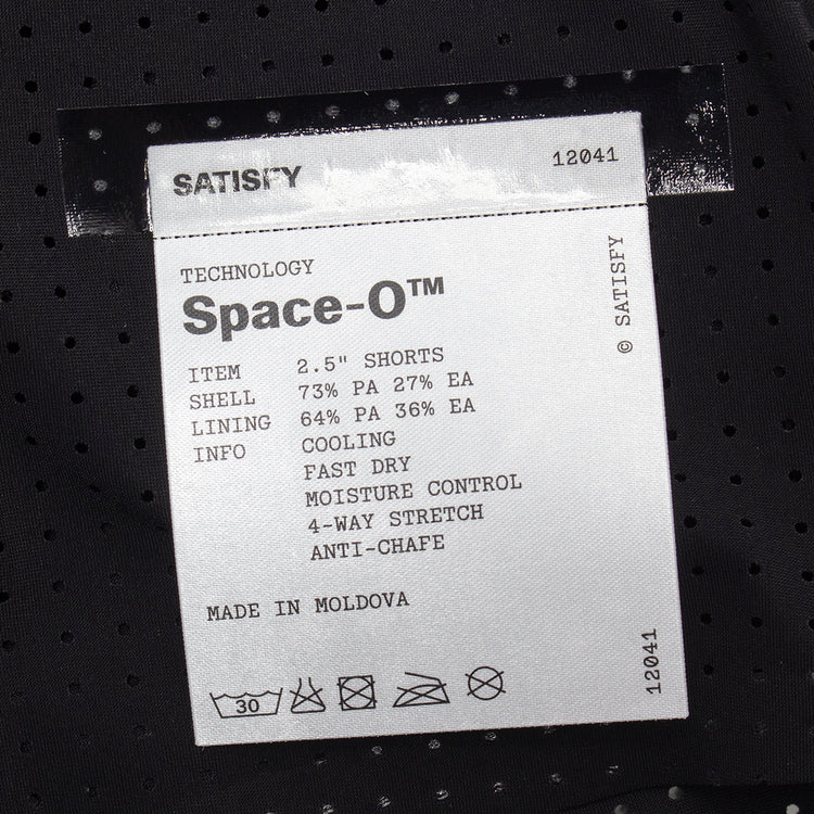 Satisfy - Space-O Shorts 2.5"
Color : Black
