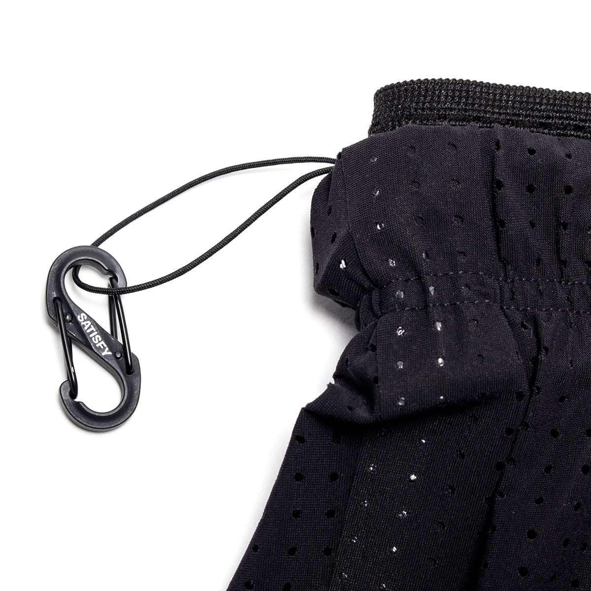 Satisfy - Space-O Shorts 2.5"
Color : Black