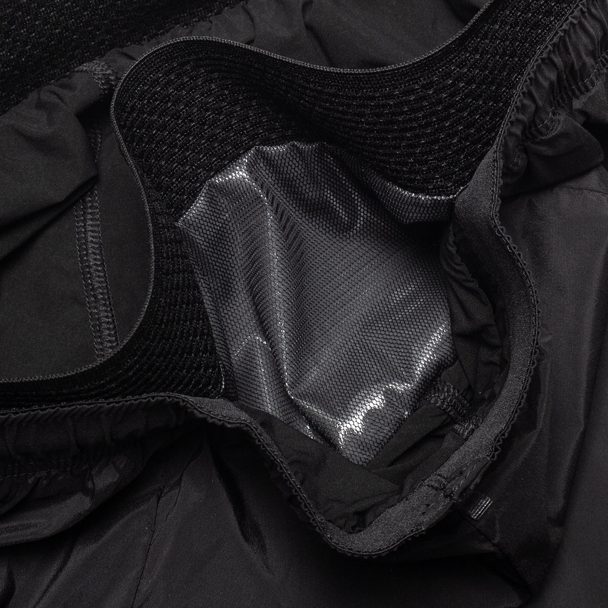 Satisfy - Women's TechSilk Shorts 3"
Color : Black