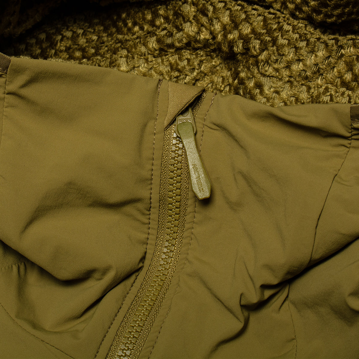 Arc'teryx - Proton SL Hoodie
Style # X000009557
Color : Bracken
